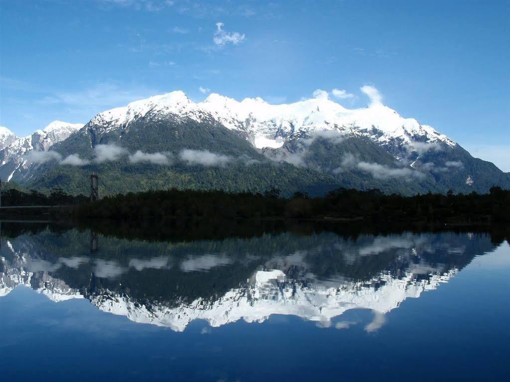 הוילה Chaitén Yelcho En La Patagonia מראה חיצוני תמונה